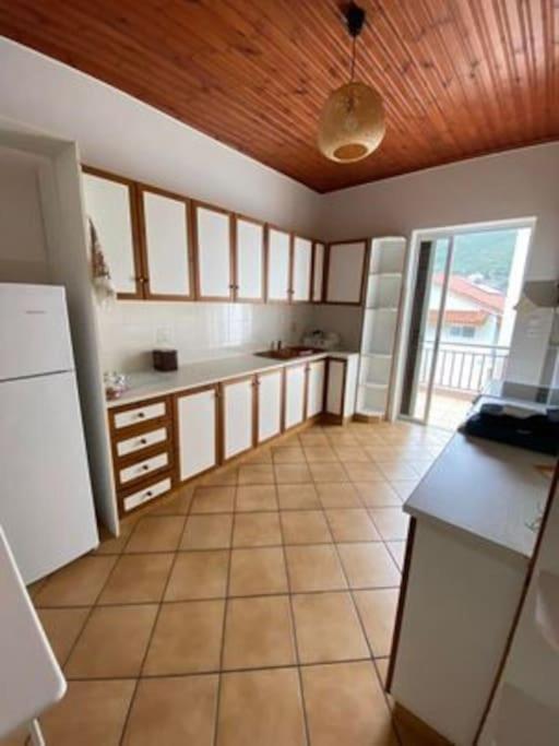 Laki'S House Οροφοδιαμέρισμα Με Σοφίτα Θέρμο Εξωτερικό φωτογραφία